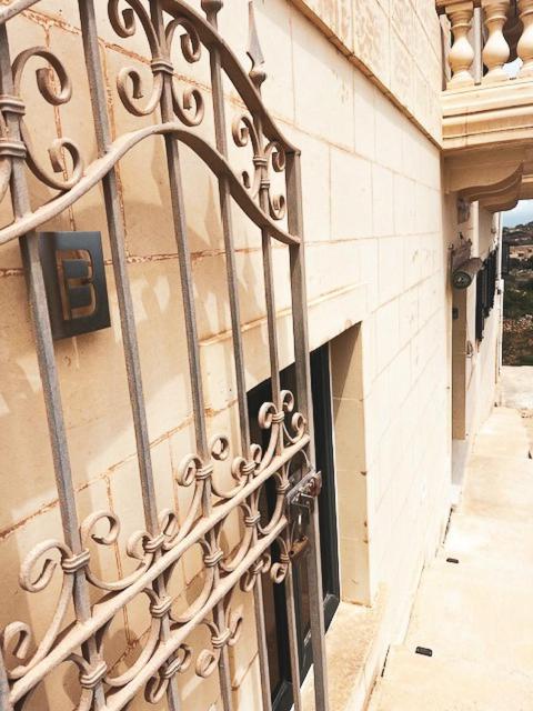 Spacious, Bright, Valley & Sea View Maisonette Xagħra Eksteriør bilde