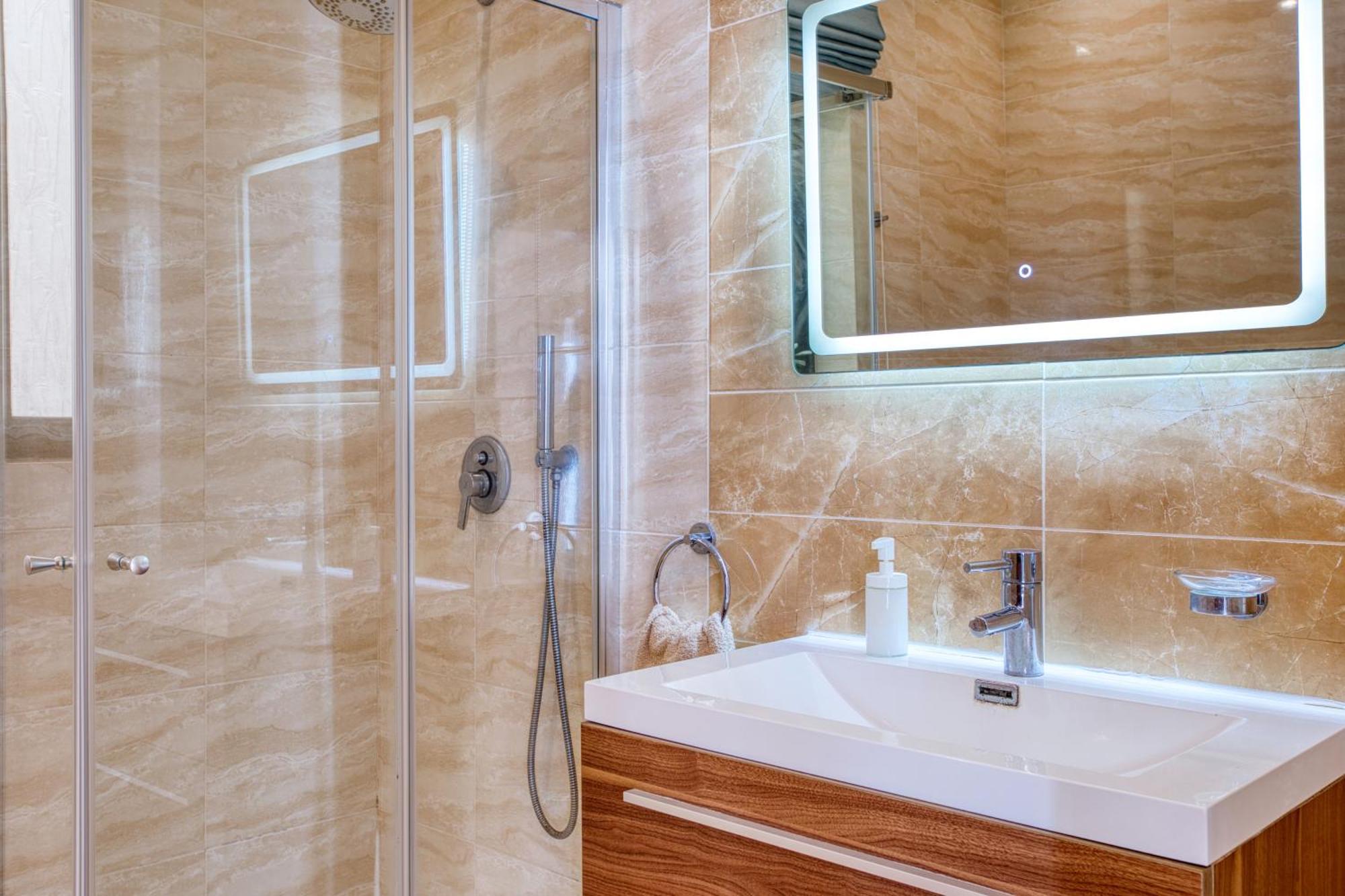 Spacious, Bright, Valley & Sea View Maisonette Xagħra Eksteriør bilde