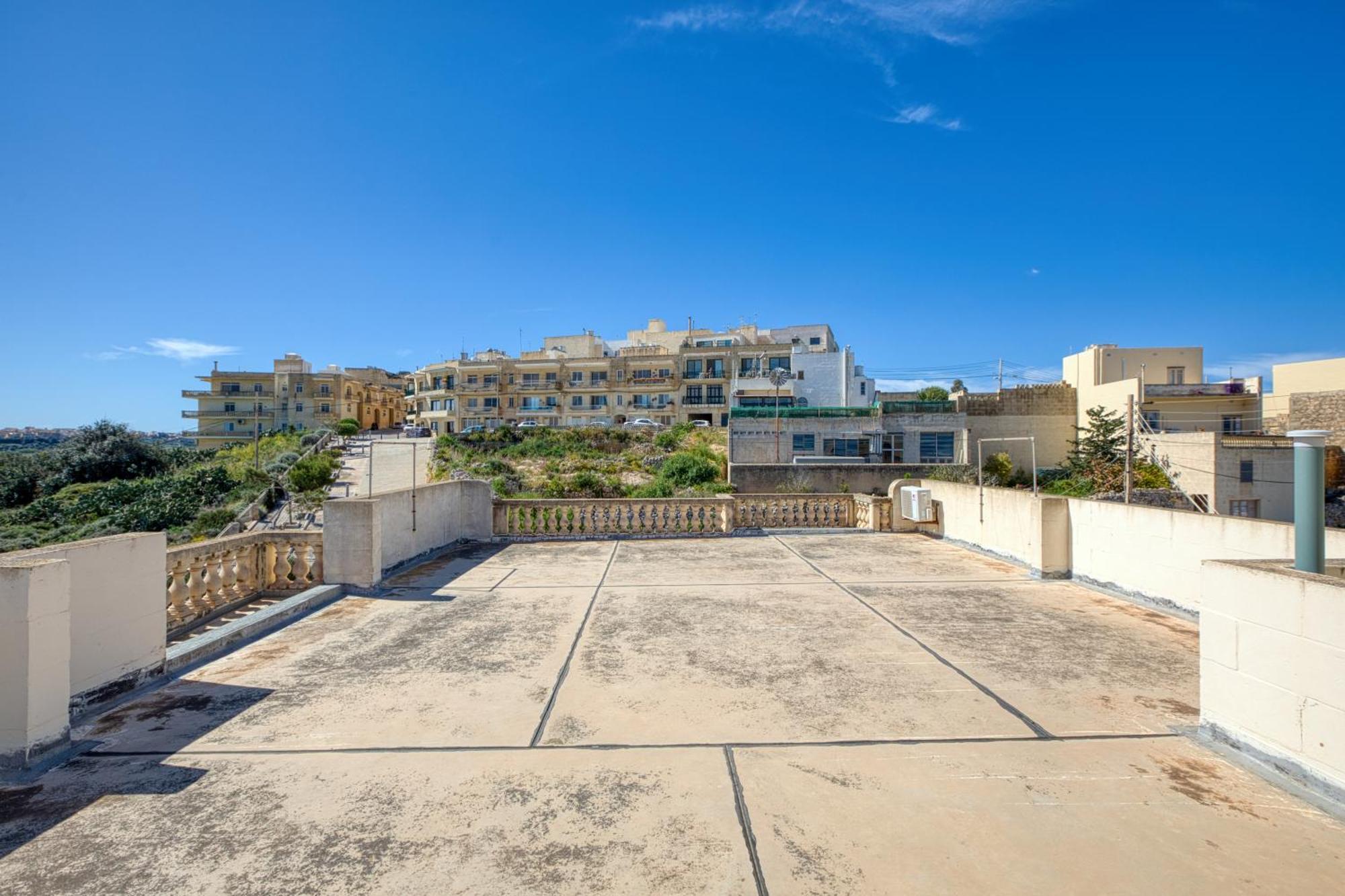 Spacious, Bright, Valley & Sea View Maisonette Xagħra Eksteriør bilde