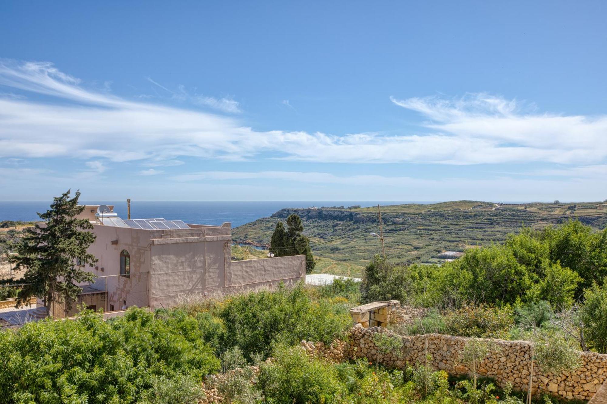 Spacious, Bright, Valley & Sea View Maisonette Xagħra Eksteriør bilde